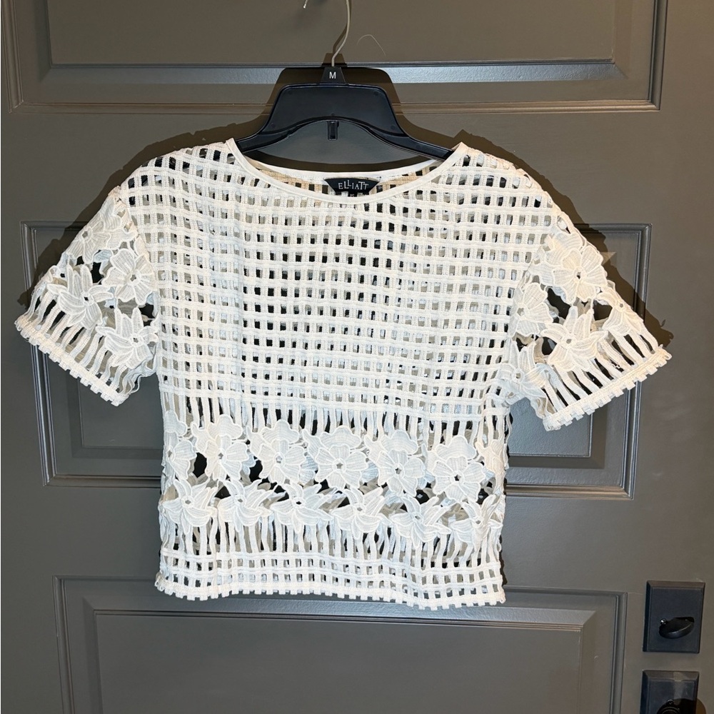 Elliatt White Floral Lace Blouse